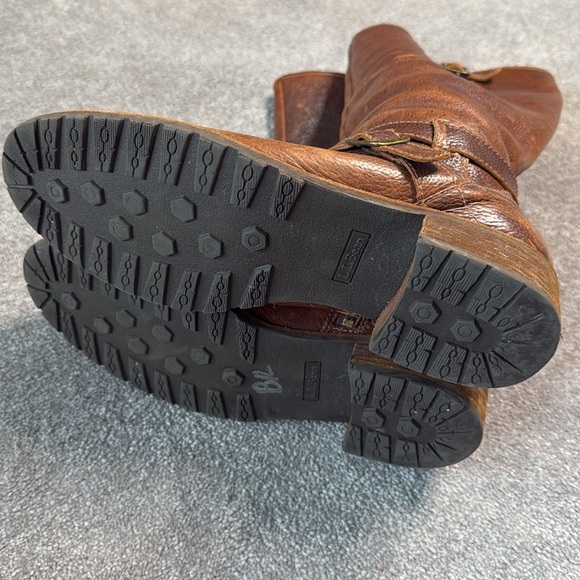 L.L. Bean Tall Leather Boots Women size 11 EUC - Picture 9 of 10